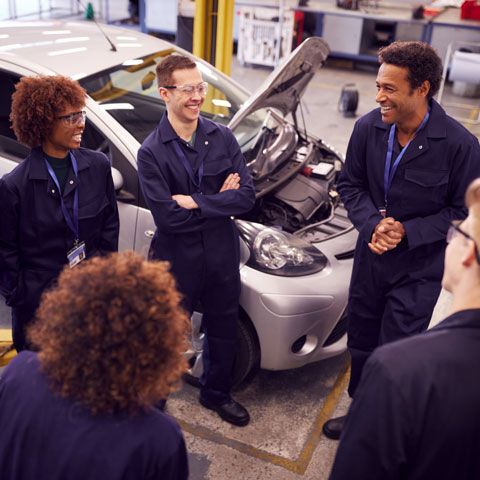 IRP AUTO - Un coup de pouce pour les apprentis